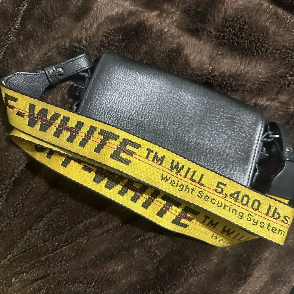 OFF- White Crossbody Bag - Picture 2 of 6